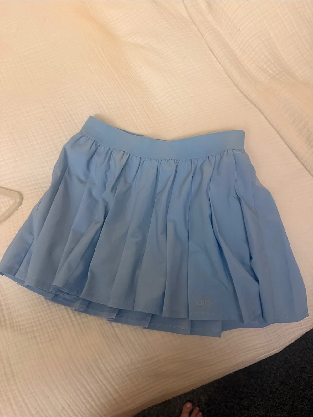 ALO Yoga Pale Blue Pleated Mini Skirt